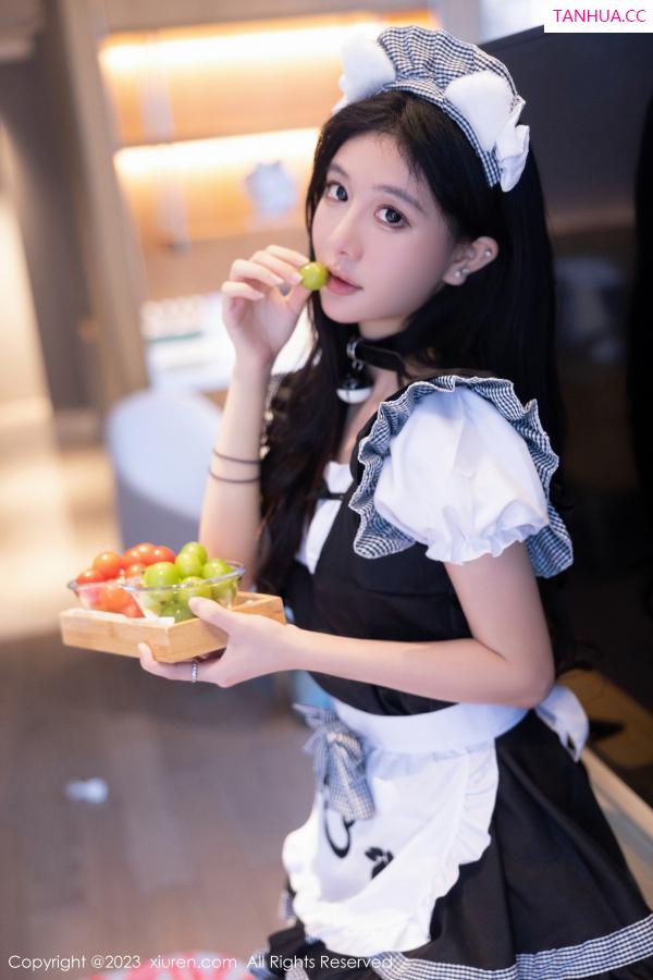   [XiuRen]高清写真图 2023.08.15 No.7237 幼幼 女仆美腿第29张图片